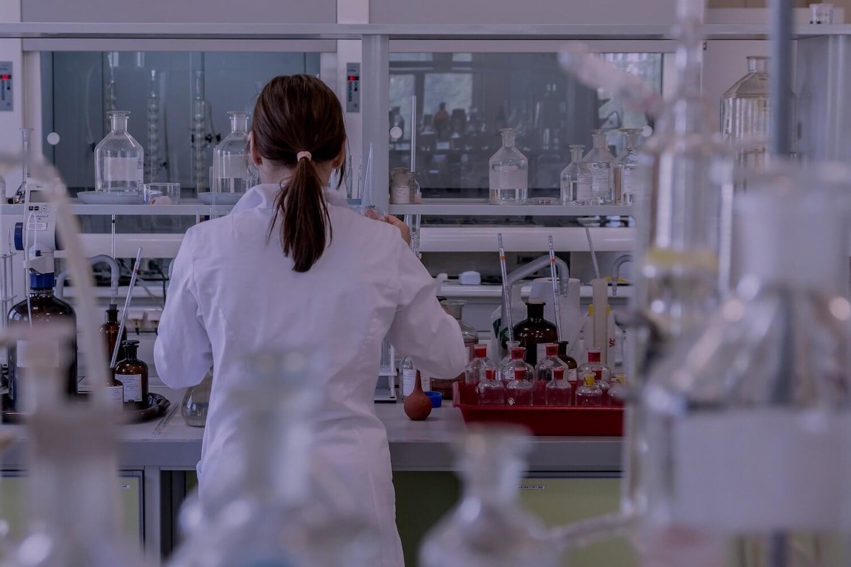 Chemical and pharmaceutical translations - English German translator for safety data sheets and approvals
