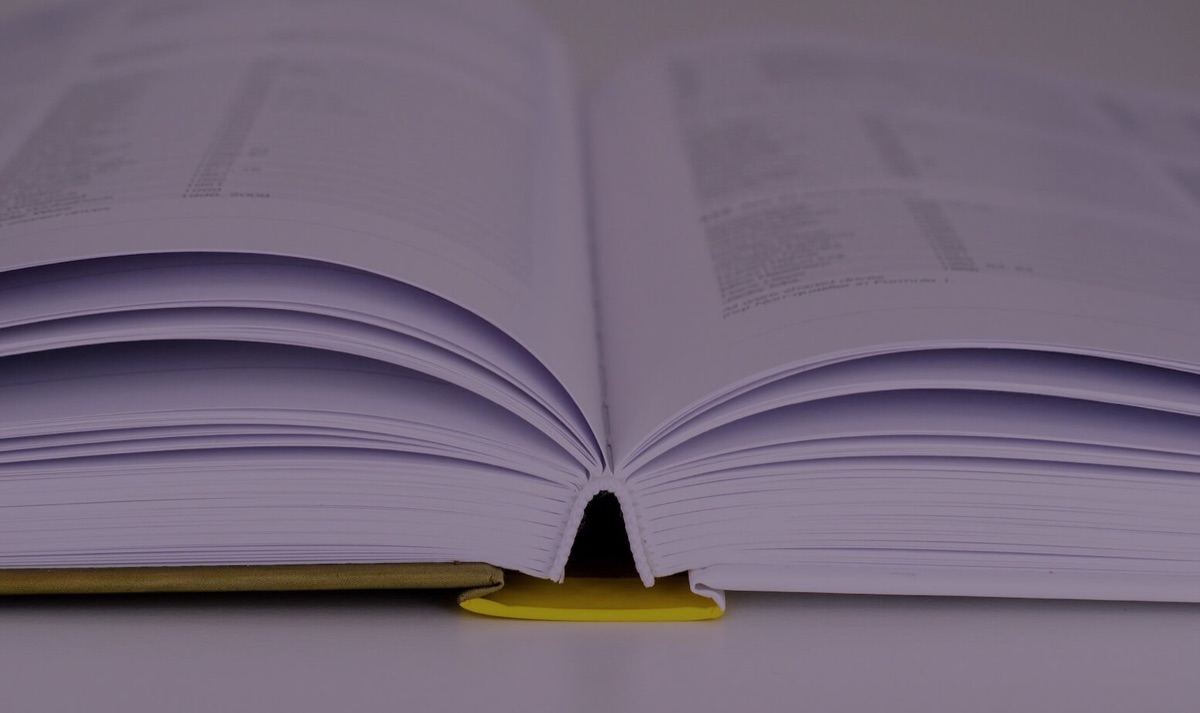 citizenship translations - certified English German translator for German naturalisation documents